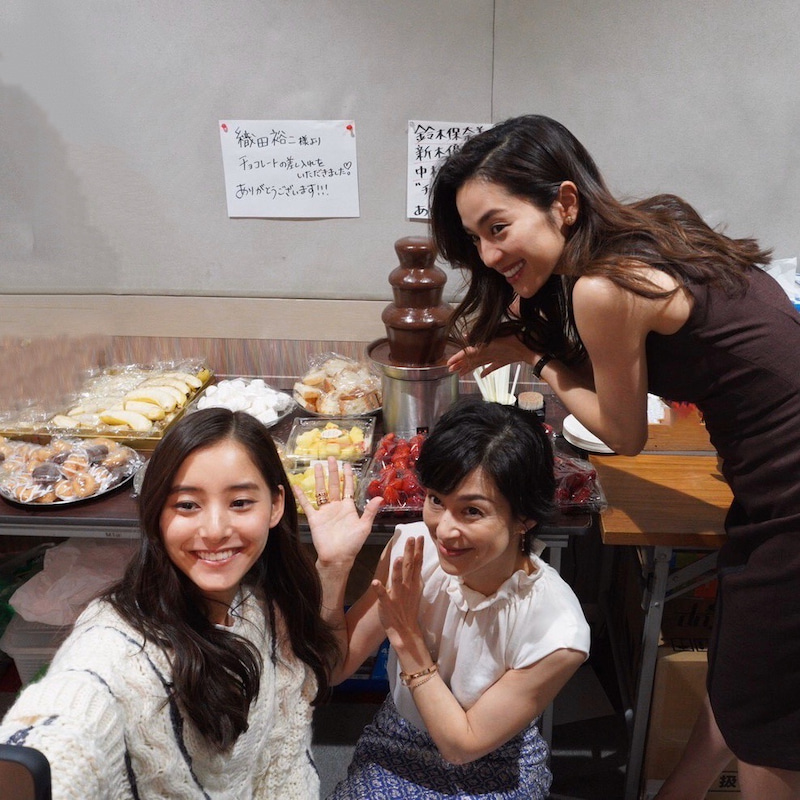 新木優子、中村アン、鈴木保奈美 『SUITS／スーツ2』美女3ショットにファン歓喜！